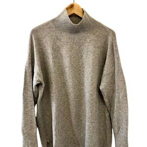 LOFT Women’s Heather Gray Turtleneck Sweater
